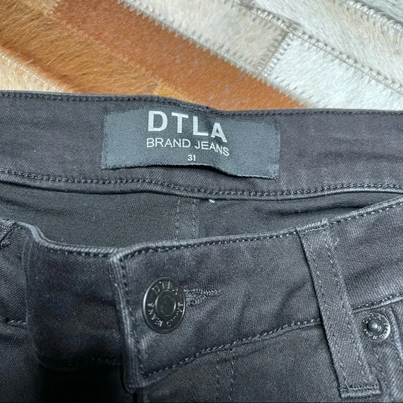 DTLA Brand Jeans Black High Rise - Picture 2 of 4